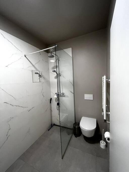 A Modern & Homely Apartment Ρέυκιαβικ Εξωτερικό φωτογραφία